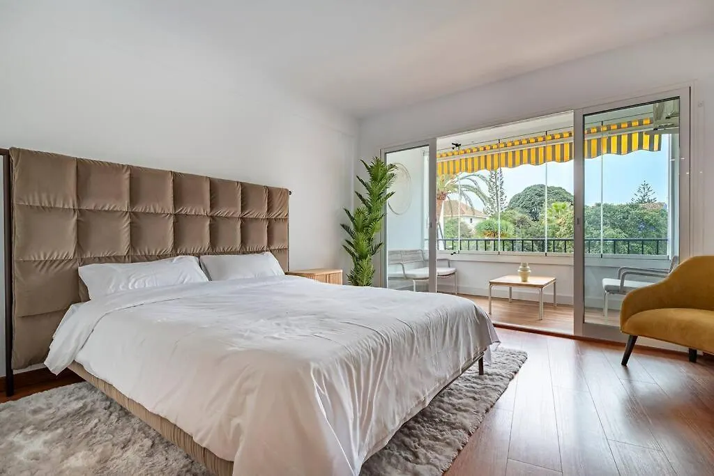 公寓 Elegant Studio With Balcony, Pool & Parking 马尔韦利亚 西班牙