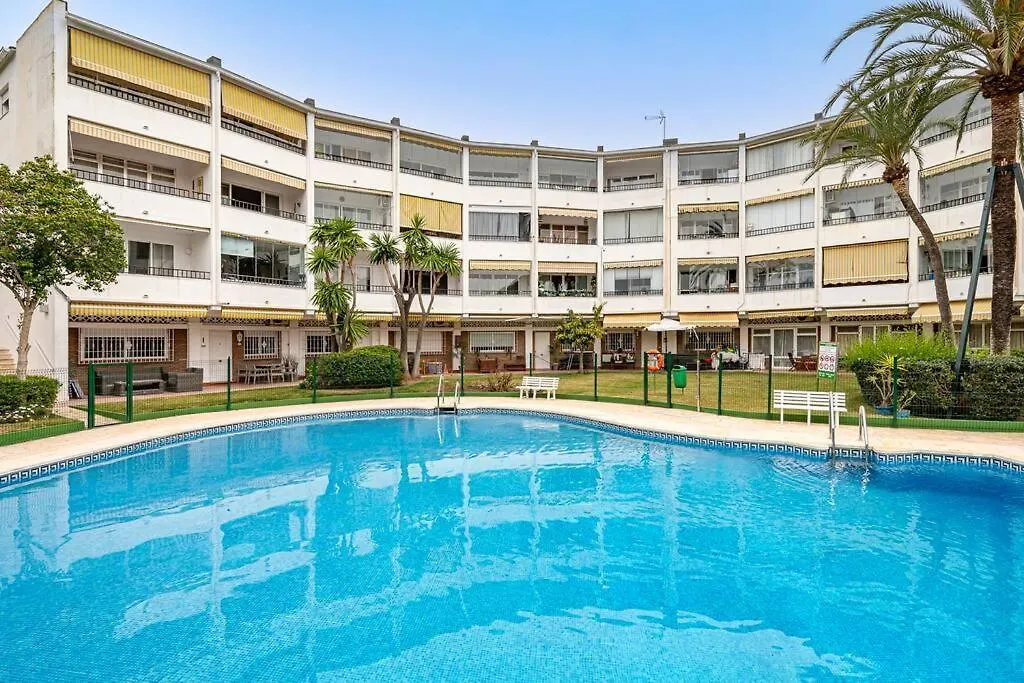 公寓 Elegant Studio With Balcony, Pool & Parking 马尔韦利亚 西班牙
